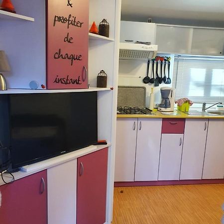 Hotel Rose 27 Aups Zewnętrze zdjęcie
